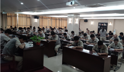 素质就业，，，，手艺立业